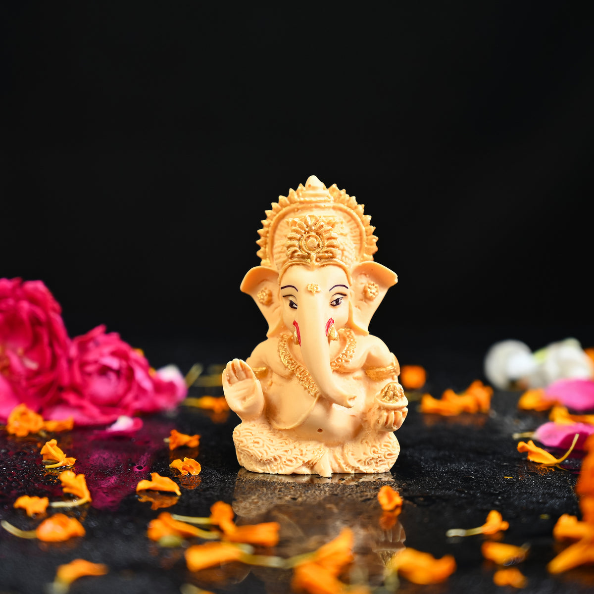 HindCraft Lord Ganesha Idol for Car Dashboard, Home Temple, Office Desk & Spiritual Décor
